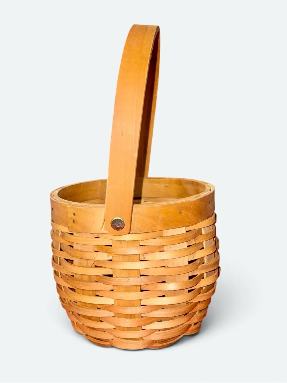 Possibly Unmarked Longaberger Fruit Basket